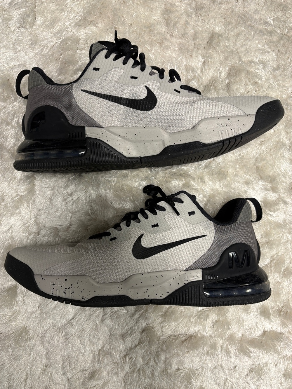 Nike Men’s Air Max Alpha Trainer 5 Light Gray & Black Athletic Sneakers - Picture 2 of 10